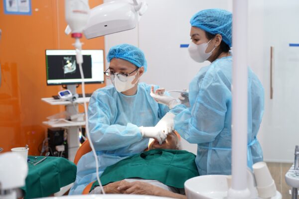 công nghệ nha khoa