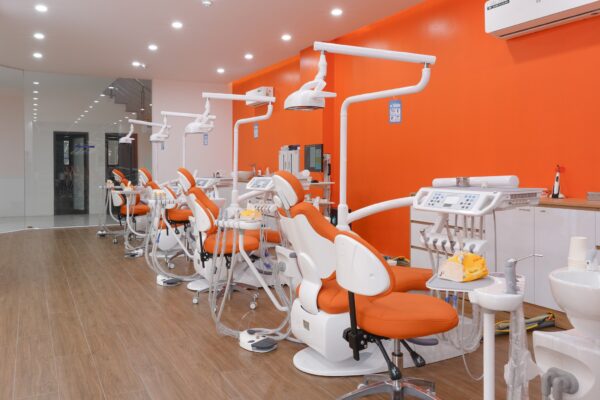 nha khoa vân anh hải dương