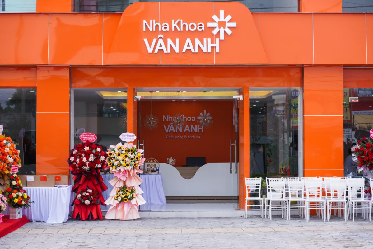 hoạt động khai trương nha khoa vân anh hải dương