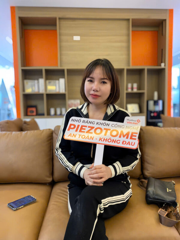 nhổ răng khôn nha khoa vân anh