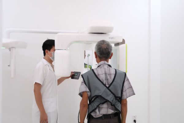 trồng răng nha khoa vân anh hưng yên